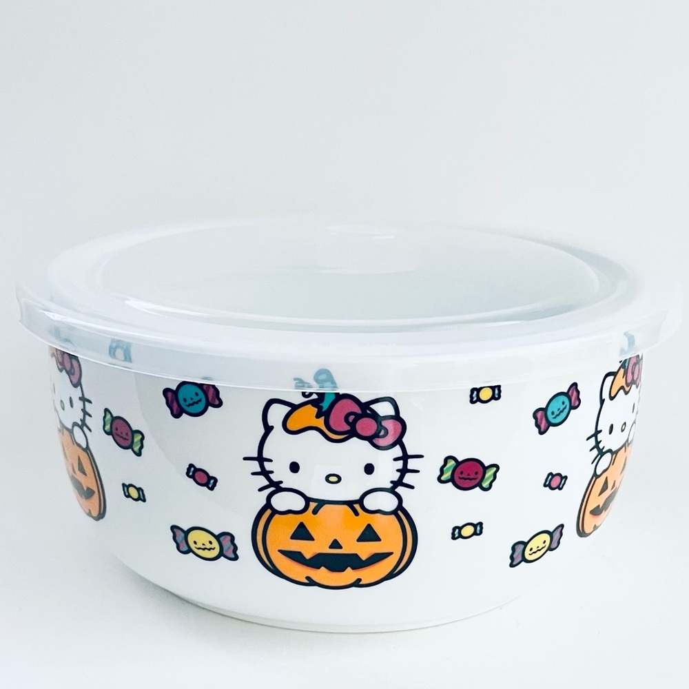 🎃 Hello Kitty Halloween Food Storage container